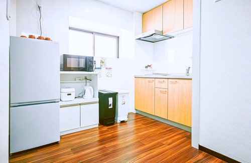 Itabashi Apartment | Traditional Meets Modern | 110㎡ Tokyo Home | Train 5min to Ikebukuro | Sleeps 11