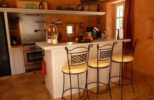 Saint-Restitut Other | Charming Provencal Farmhouse with Pool and Ocean View
