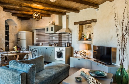 Paidochori Villa | Elegant Villa Liodosifis with Heated Pool & Ocean Views