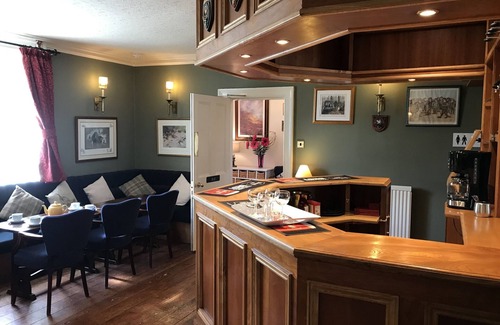 Calvine House | Idyllic Scottish Lodge with Pool and Scenic Countryside Views