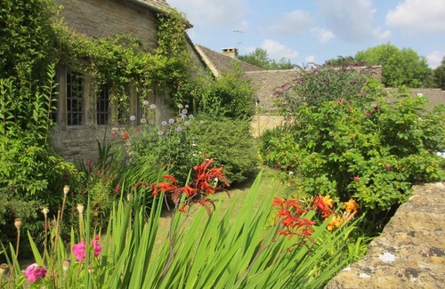 Upper Slaughter Cottage | Tranquil Self-Catering Cottage in Upper Slaughter, Cotswolds