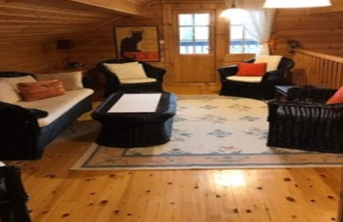 Salla House | Cozy Ski Lodge in Lapland with Spa and Family Amenities