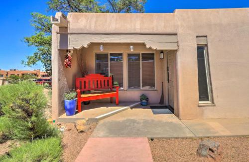 Northeast Santa Fe Apartment | Charming Adobe Casita Steps from Downtown with Pool Access