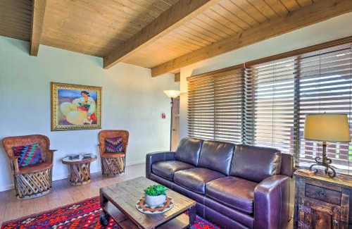 Northeast Santa Fe Apartment | Charming Adobe Casita Steps from Downtown with Pool Access