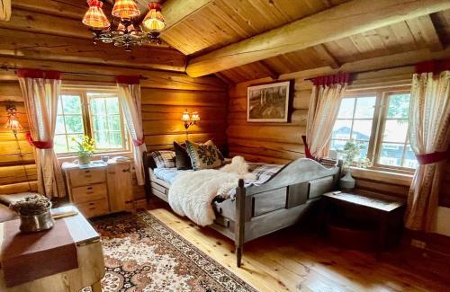 Hundorp House | Timber Farm Retreat with Sauna, Wi-Fi & Pet-Friendly Options