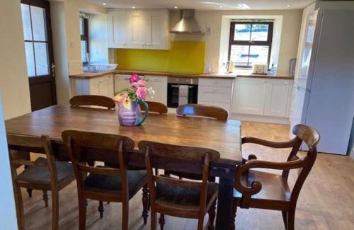 Llanberis House | Delightful Welsh Cottage in Llanberis - Pet & Child Friendly