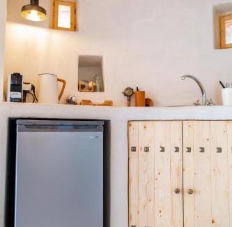 Lambi House | Oceanfront Bliss at Traditional Windmill - Rated 9.6/10