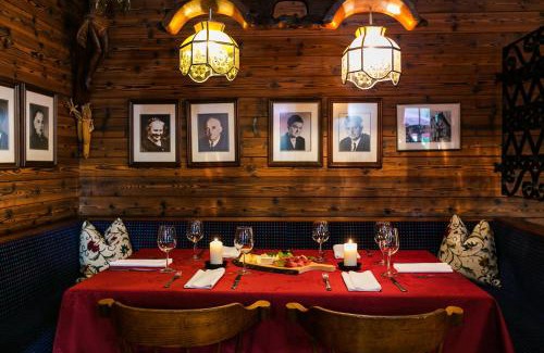 Auffach House | Relax at Traditionsgasthof Weißbacher with Ocean Views