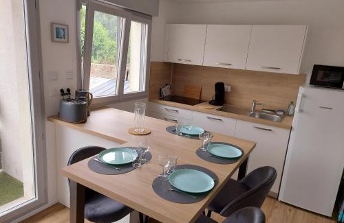 Ploemeur Apartment | Traezh - appart-sympa - T3 en plein centre de Plœmeur