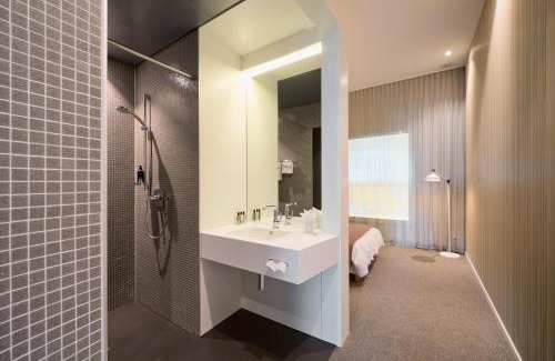 Nussbaumen Hotel | Discover Trafo Hotel Baden: Pet-Friendly & Family Amenities