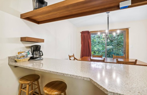 Central Vermont- Killington Condo | Exceptional Stay at Trail Creek 69: Ski Back Trail Retreat