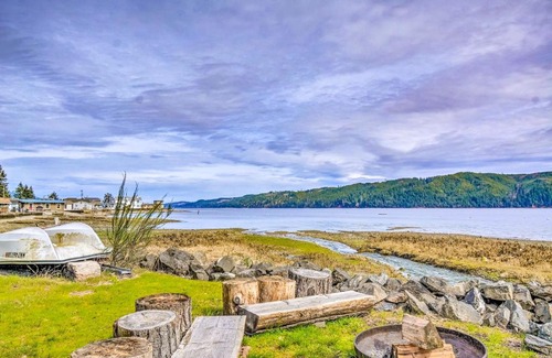 Lilliwaup House | Experience Trail's End Cabin: Oceanfront Retreat Awaits
