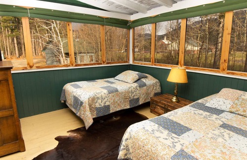 Keene Valley Bed & Breakfast | Discover Trail's End Inn: Rated 9.4 with Spa & Breakfast