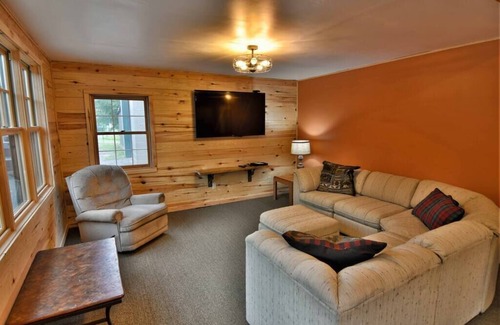 Clam Lake House | Explore Trailhead Lodge: Ideal for Snowmobile Adventures