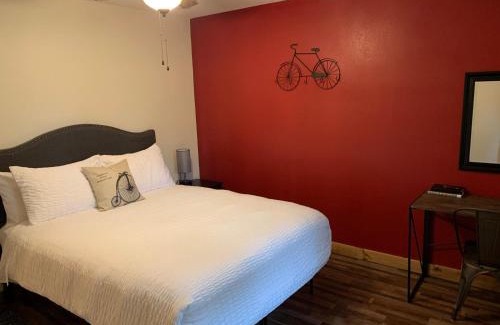 Marysville Apartment | Experience Trailhead Suites: Family-Friendly Getaway Awaits