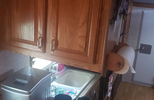Greenbush RV Rental | Inviting Trails End: 2-Bedroom Retreat Near Ocean City