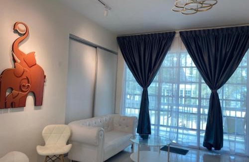 Kampar Apartment | Relax at Trails of Kampar: Family-Friendly with Pool Access