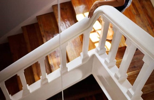Beira Cottage | Charming Train Spot Guesthouse with Ocean Views & Spa