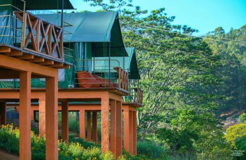 Bandarawela House | Pet-Friendly Train View Chalet with Breakfast & Family Options