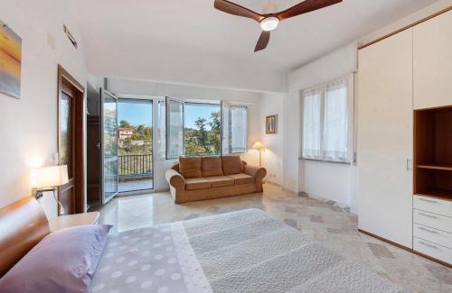 Celle Ligure Apartment | Tramontana: Family and Pet-Friendly Getaway Awaits