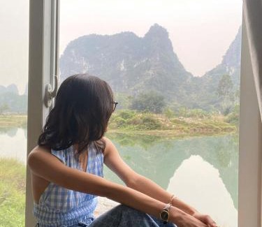 Hoa Lu Apartment | Tranquil Trang An Pristine View Homestay with Oceanfront Bliss