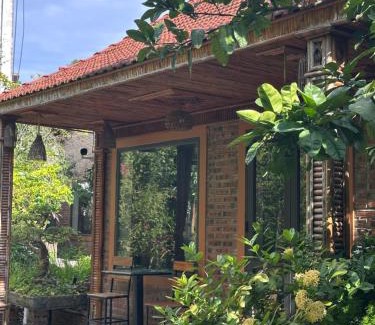 Hoa Lu House | Pet-Friendly Trang An ViewPoint Homestay with Pool & Breakfast