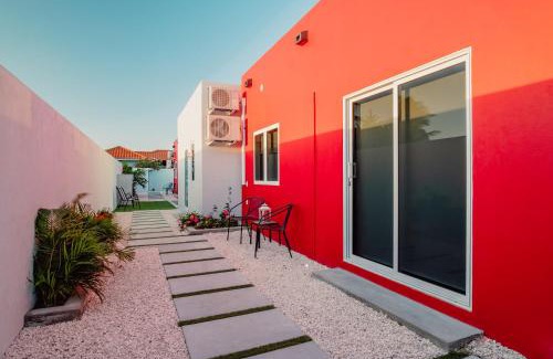 Cas Ariba Apartment | Tranquil Oceanfront Apartments with Pool & 9.5/10 Rating