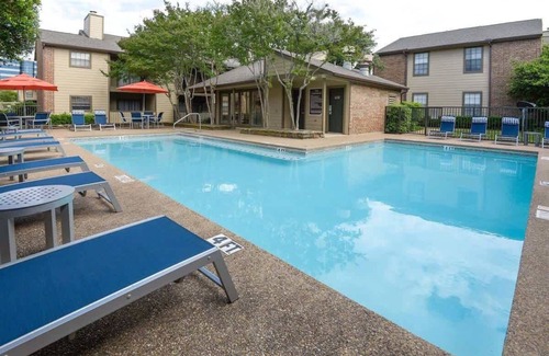 Far North Dallas Apartment | Tranquil 1BR King Suite w/Pool, Gym, Parking 01