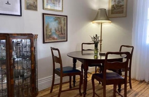 Beechworth Apartment | Serene 2BR Beechworth Retreat - Guest Rated 10/10