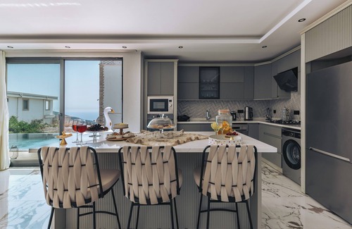 Kas Villa | Tranquil 3-bedroom villa in Antalya with AC, WiFi