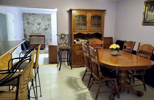 Youngstown House | Serene 4-Bedroom Retreat with Ocean View, Rated 10/10