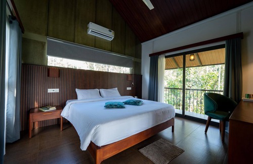 Gudalur Resort | Tranquil 4-bedroom resort in Panthalur with stunning views