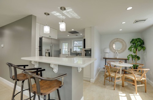 Abington House | Serene Abington Retreat with Kitchen & Pet-Friendly Amenities