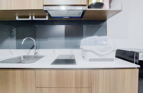 Pinang Apartment | Cozy Living at The Smith Alam Sutera Apartment with Pool