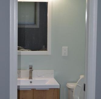 Kenmore Apartment | Modern 3BR Home with Family and Pet-Friendly Amenities