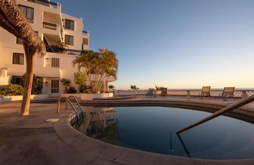 Los Barriles Condo | Peaceful Beachfront Condo with Breathtaking Ocean Views
