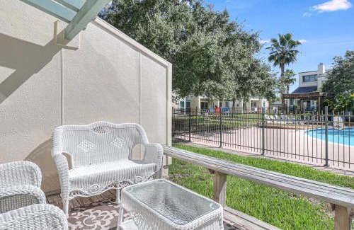 Sailhouse Apartment | Relaxing Tranquil Bay with Family-Friendly Amenities