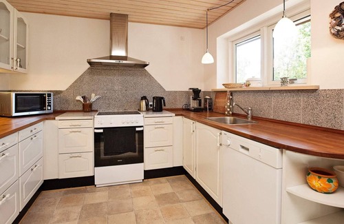 Store Fuglede House | Perfect Holiday Home for 8 in Store Fuglede with Ocean View