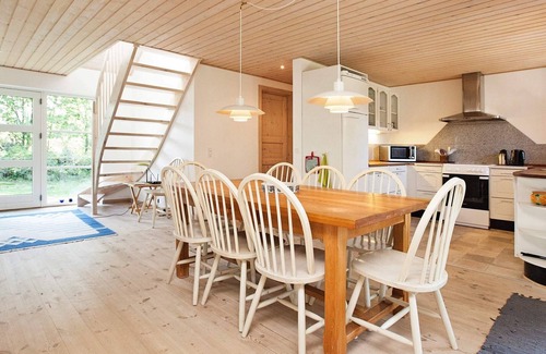 Store Fuglede House | Perfect Holiday Home for 8 in Store Fuglede with Ocean View