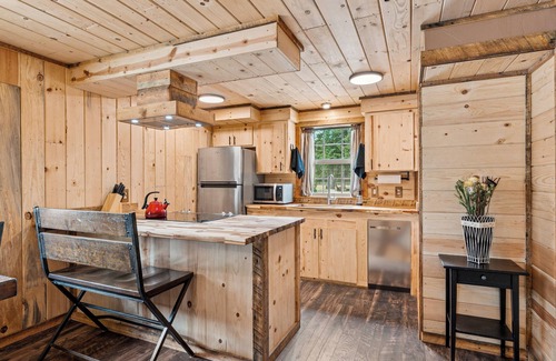 Burley House | Relax at Lazy K Stables: Pool, Ocean & Lake Views Await
