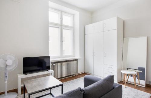 Kamppi Apartment | Tranquil City Studio, All Essentials, Seamless Check In