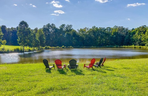 Midlothian House | Serene Cottage Retreat with Pond in Virginia Countryside