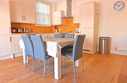 Meads Cottage | Serene Cottage with Ocean View and Outdoor Terrace