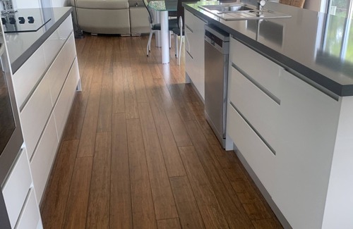 Venus Bay House | Serene Oasis: Pet-Friendly Stay with Ocean Views & Netflix