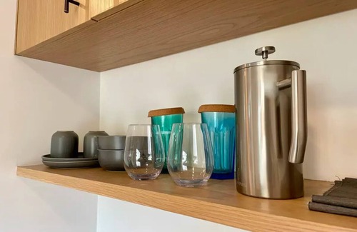 Govalle Apartment | Enjoy a Peaceful Retreat at East Austin Guesthouse
