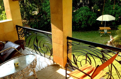 Alibaug Villa | Serene Hill Side Retreat with Kitchen Amenities