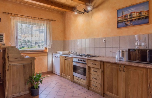 Brod Moravice House | Serene Holiday Home in Kvarner with Private Jacuzzi