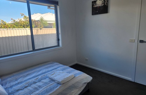 Alfredton House | Tranquil in Alfredton