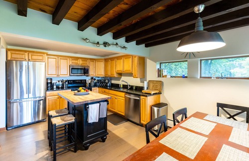 Pittsfield House | Serene Retreat at Tranquil Lake House on Onota Lake