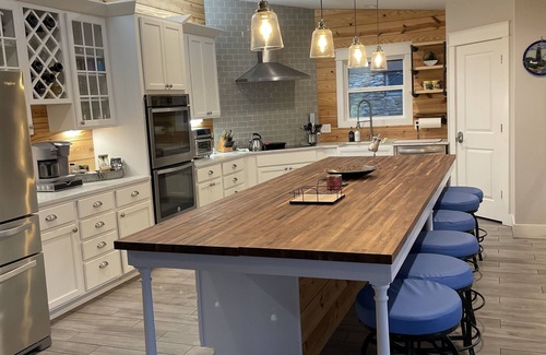 Burnet House | Serene Lake LBJ Retreat: Kayak, Fish & Unwind in Nature